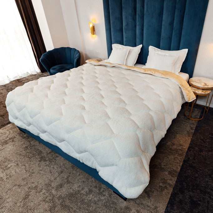 Pilota Iarna Blana 200x210 cm - ThermaFur Medicinala Matlasata